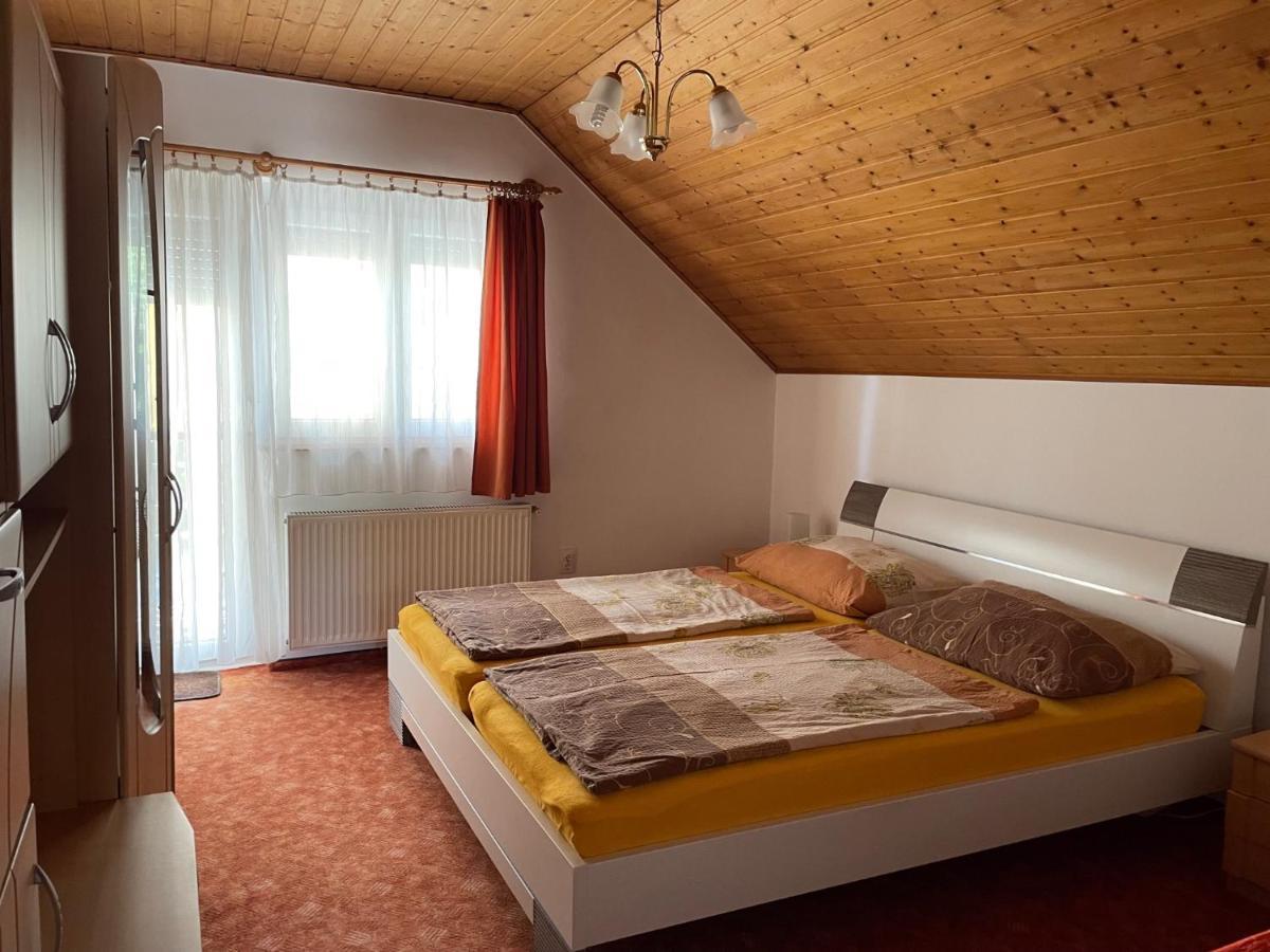 Jasmin Apartman Balatongyörök Exterior foto